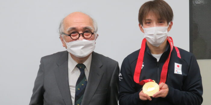 3月19日 パラリンピック金メダリスト川除大輝選手が来社されました